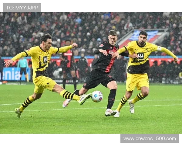 勒沃库森前锋希克：与科法内组成高效攻击组合